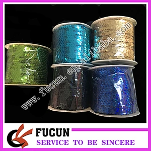 China Factory Wholesale bulk fabric loose PVC,PET sequins roll for garment