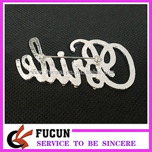 Customized Beautiful Crystal Bride Brooch Words Pins Decorative Brooch For Wedding Accessories