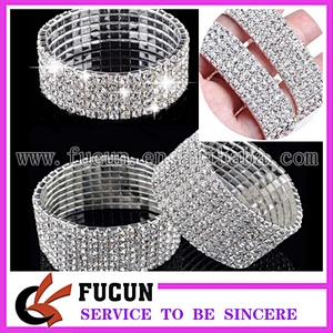 Sparkly silver alloy clear rhinestone elastic bracelet for wedding