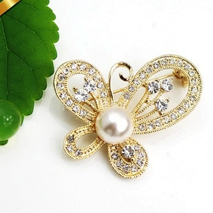Hot Selling Rhinestone Gold Yellow Butterfly Brooch for Wedding Invitation Card