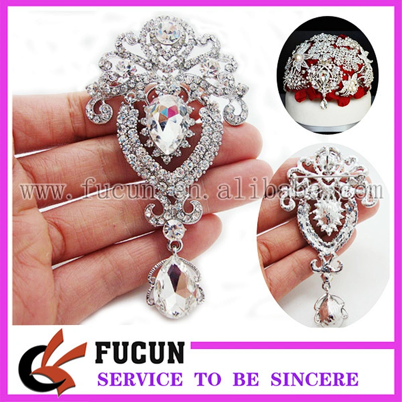Wedding Bridal Elegant Crystal Rhinestone Diamante Silver Dangling Brooch Pin