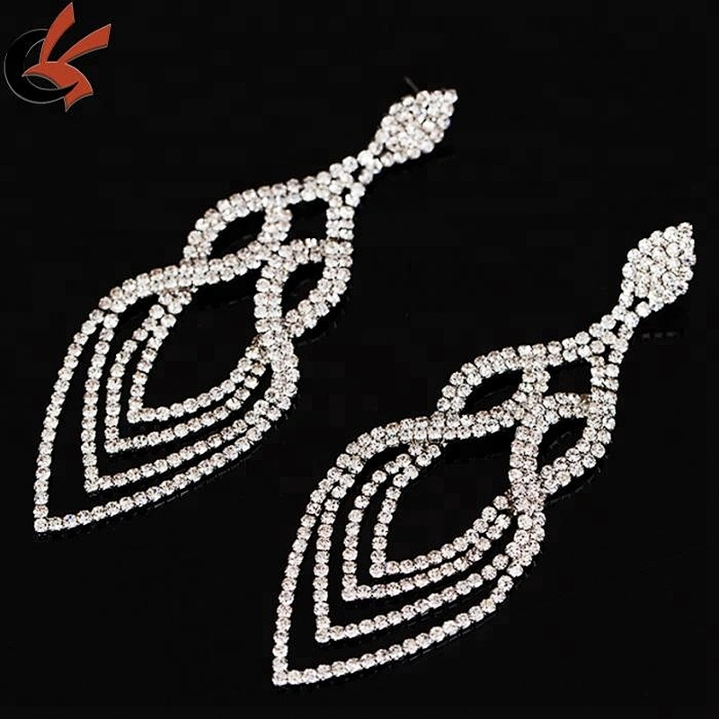 Vintage Chandelier Bridal Wedding Rhinestone Earings