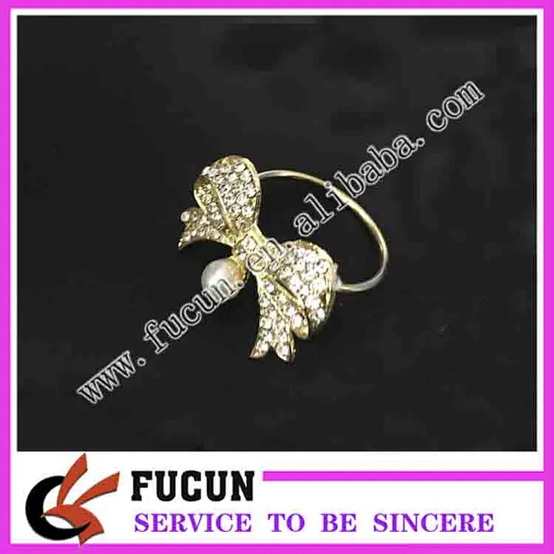 gold color bow pearl rhinestone design rhinestone napkin ring for hotel &restaurant decoration