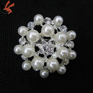 china wholesale round rhinestone pearl brooch