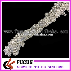 Gorgeous Bridal Applique Pearl Diamante Applique Beaded Motif Rhinestone Trim