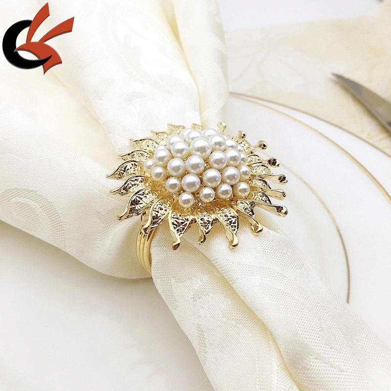 Bling Diamonds Pearl Wedding Napkin Ring for Wedding Dinner Favors