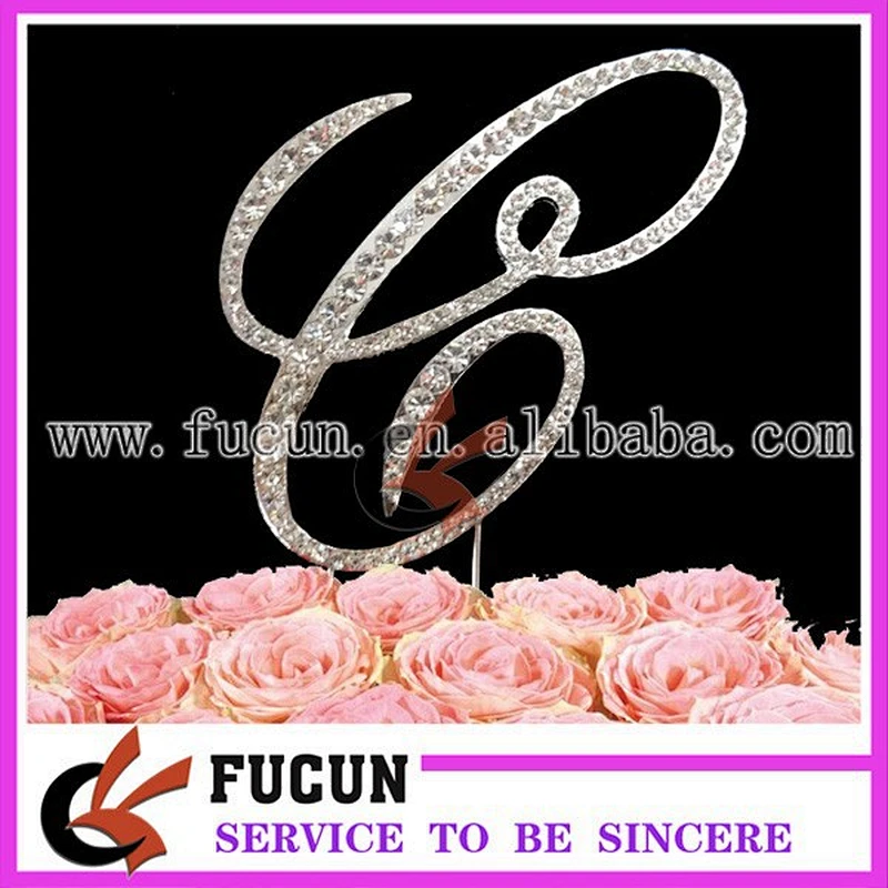 Hot sale diamond monogram letter initial cake for wedding centerpieces