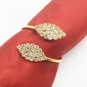 Stocked Crystal Feature Cheap Simple Style Napkin Rings for Wedding