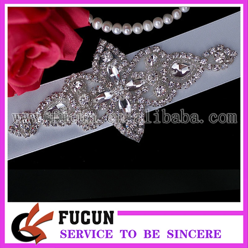 China manufacturer Handmade Beaded Crystal Rhinestone Applique For Bridal