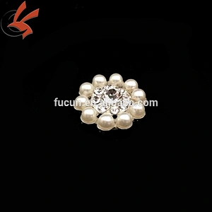 small pearl and rhinestone brooch pin wedding bouquet brooch