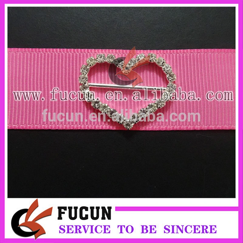 Fashion small rhinestone heart shaped buckles