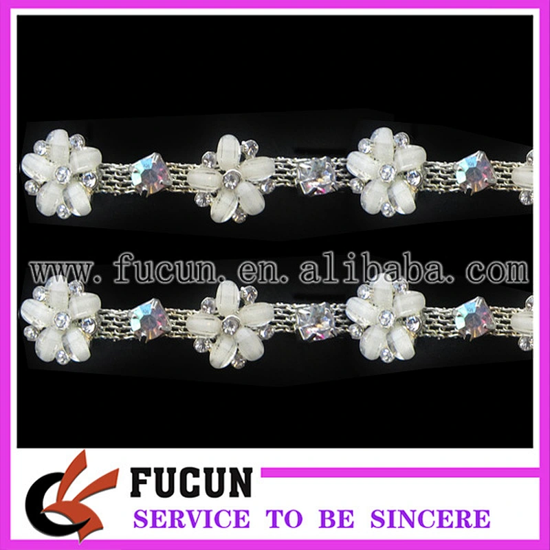 new arrival rhinestone and pearl applique trimming