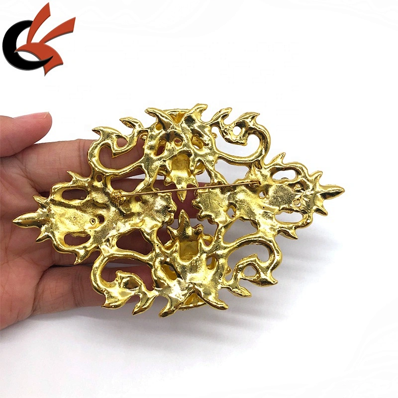 Wholesales Custom Large Metal Gold Jewelry Broches Flower Pin brooches Crystal Rhinestone Brooch