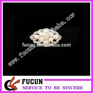 Unique small styles pearl pearl jewelry brooch for wedding gift