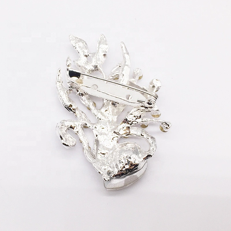 Customized fancy crystal rhinestone plant brooch for men suit