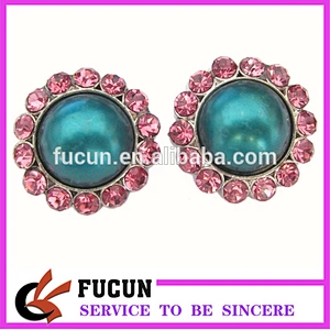 fashion colours pearl and rhinestone small brooch