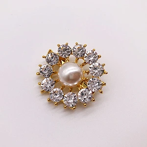 China factory wholesale cheap various style crystal brooch