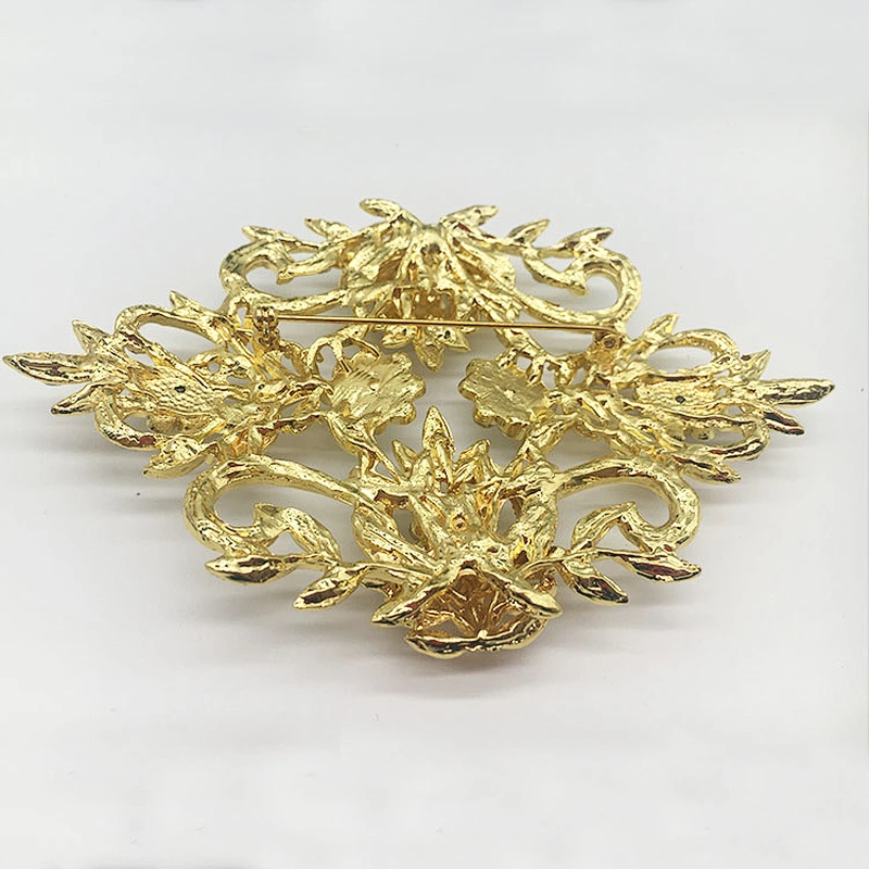 vintage wedding dress decoration large style gold crystal jewelry brooches in bulk 2019