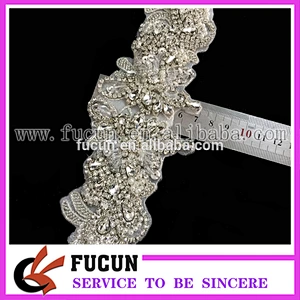Gorgeous Bridal Applique Pearl Diamante Applique Beaded Motif Rhinestone Trim
