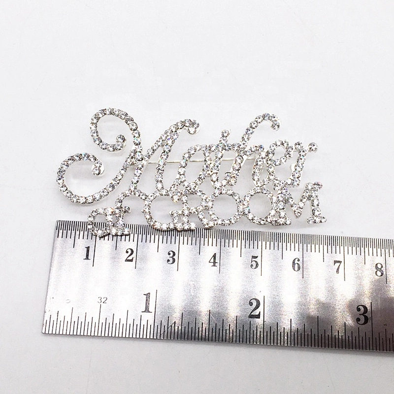 New item style 2019 custom silver words rhinestone alphabet crystal paved brooch pin for wedding