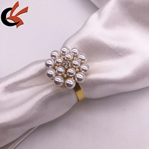 Crystal Metal gold Pearl rhinestone napkin rings for wedding table decoration