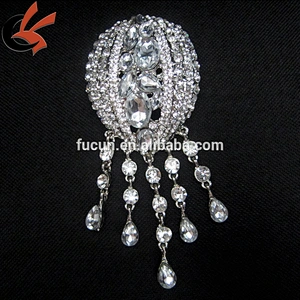 chair sash crystal brooch diamante rhinestone brooch with pendant