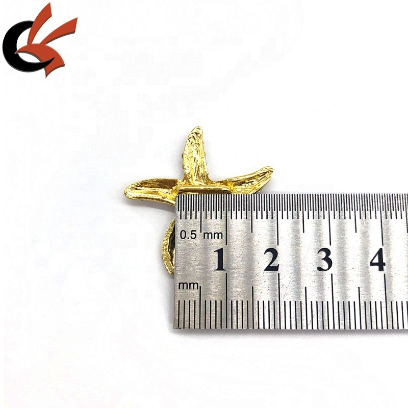 Wholesale high quality gold base clear crystal star shape rhinestone buckles for wedding