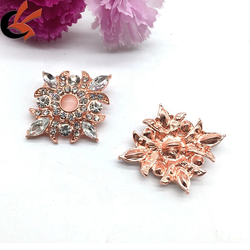 Customize Unique Rhinestone Crystal Buttons with Metal Loop Round Buttons for Sewing Garment Collar