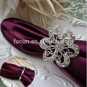 bulk small flower rhinestone brooch napkin ring for wedding