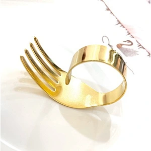 Amazon hot sale base metal Gold Knife and fork style table napkin rings