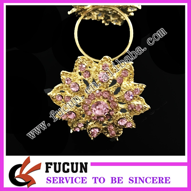 Wedding Diamante Rhinestone napkin ring serviette ring  in gold for table decoration