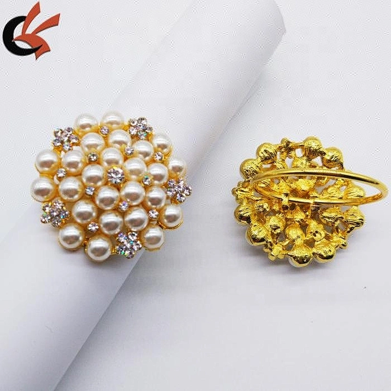 new arrival pearl rhinestone brooch napkin ring for table decoration