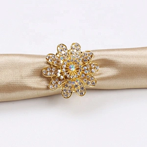 Factory wholesale in bulk production rhinestone environmentally-friendly crystal napkin ring for sell