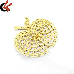 Hot Sale Gold Shiny Diamond Rhinestone Big Apple Shaped Brooch Button For Garment Accessories
