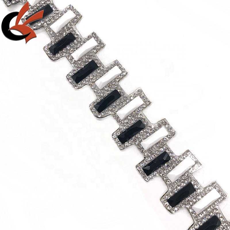 Newest wholesale crystal diamante hot fix iron on tape trimming