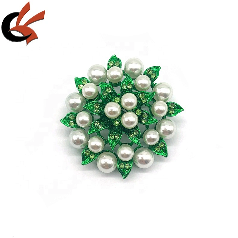 2021 New Green color metal base pearl rhinestone brooches for decoration