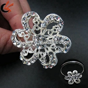bulk small flower rhinestone brooch napkin ring for wedding