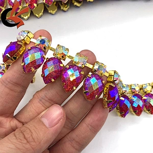 wholesale glisten red AB glitter resin rhinestone chain trimming