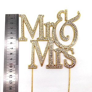 2020 new arrivals wedding decoration gold plating Mr&Mrs style crystal rhinestone cake topper for party