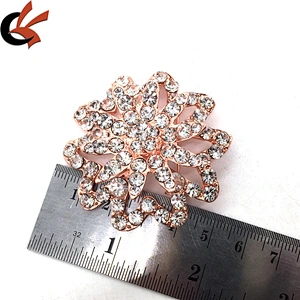 Wholesale garment accessory rose gold setting crystal brooches in bulk for men