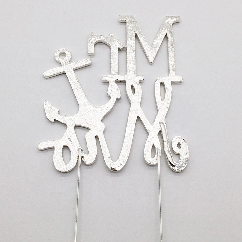 2019 hot sell Mr and Mrs rhinestone metal carved gemstone jewelry cake topper