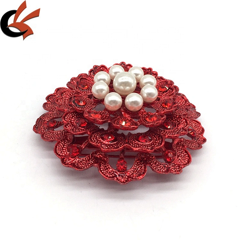 2020 New Arrival Garment Ornament Chromatic Large Flower Metal Brooches Pearl Pin Brooch For Women