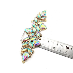 wholesale fashion handmade rhinestone sew on buckle applique for wedding dress decorative clothing patches