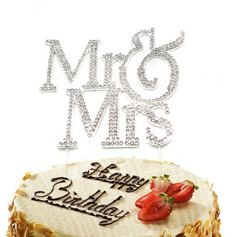 Free shipping 2019 hot sale rhinestone Mr & Mrs Wedding Cake Topper