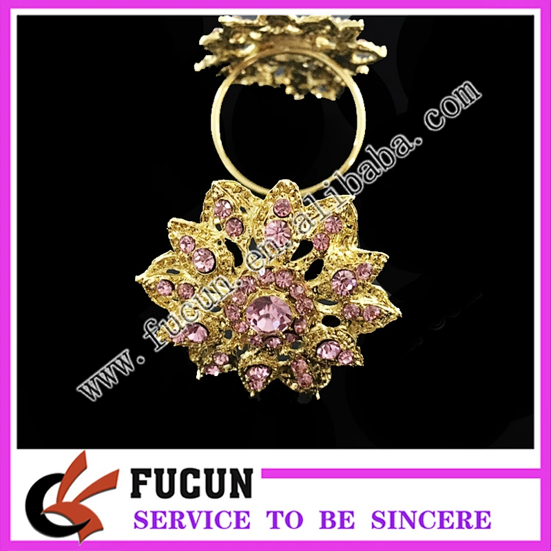 Wedding Diamante Rhinestone napkin ring serviette ring  in gold for table decoration