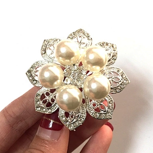 Crystal rhinestone flower pearl ribbon brooch pin for button card decoration