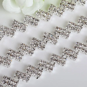 Top quality Metal cup strass chain crystal shaped rhinestone trim chain for wedding dresses