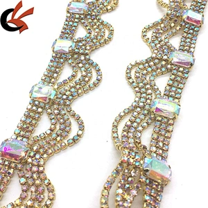 Custom made jewelry factory wholesale popular garment charms wave design pendent tassels rhinestone trims