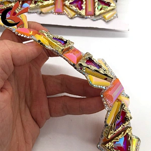 Wholesale Fashion styles Gems Iron on rhinestone trims