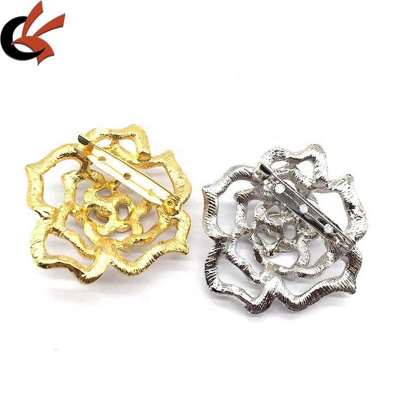High quality fashion flower design women garment decoration metal rhinestone crystal brooch pin